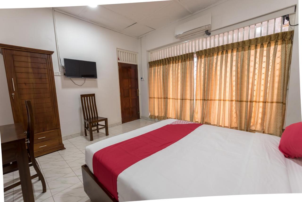 Oyo 102 Metro Marine Drive Hotel Kolombo Dış mekan fotoğraf